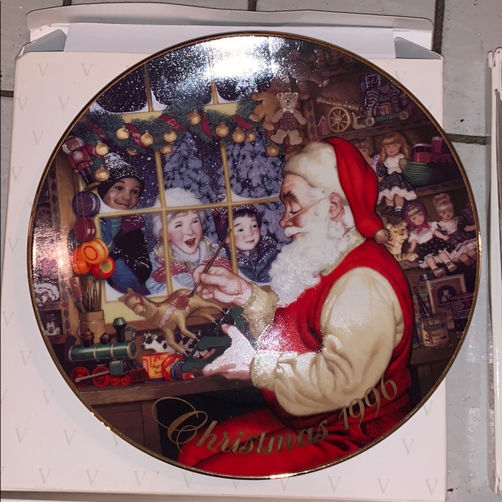 Avon Christmas Plate